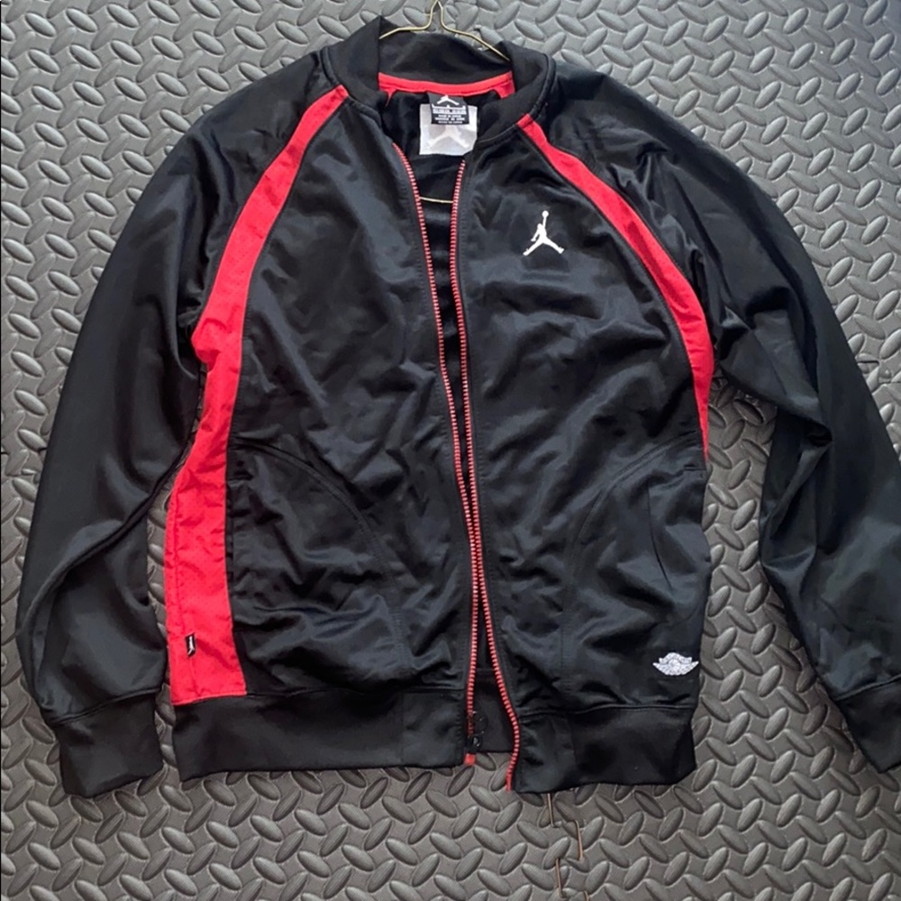 Boys Large Jordan Zip Red and Black Jacket